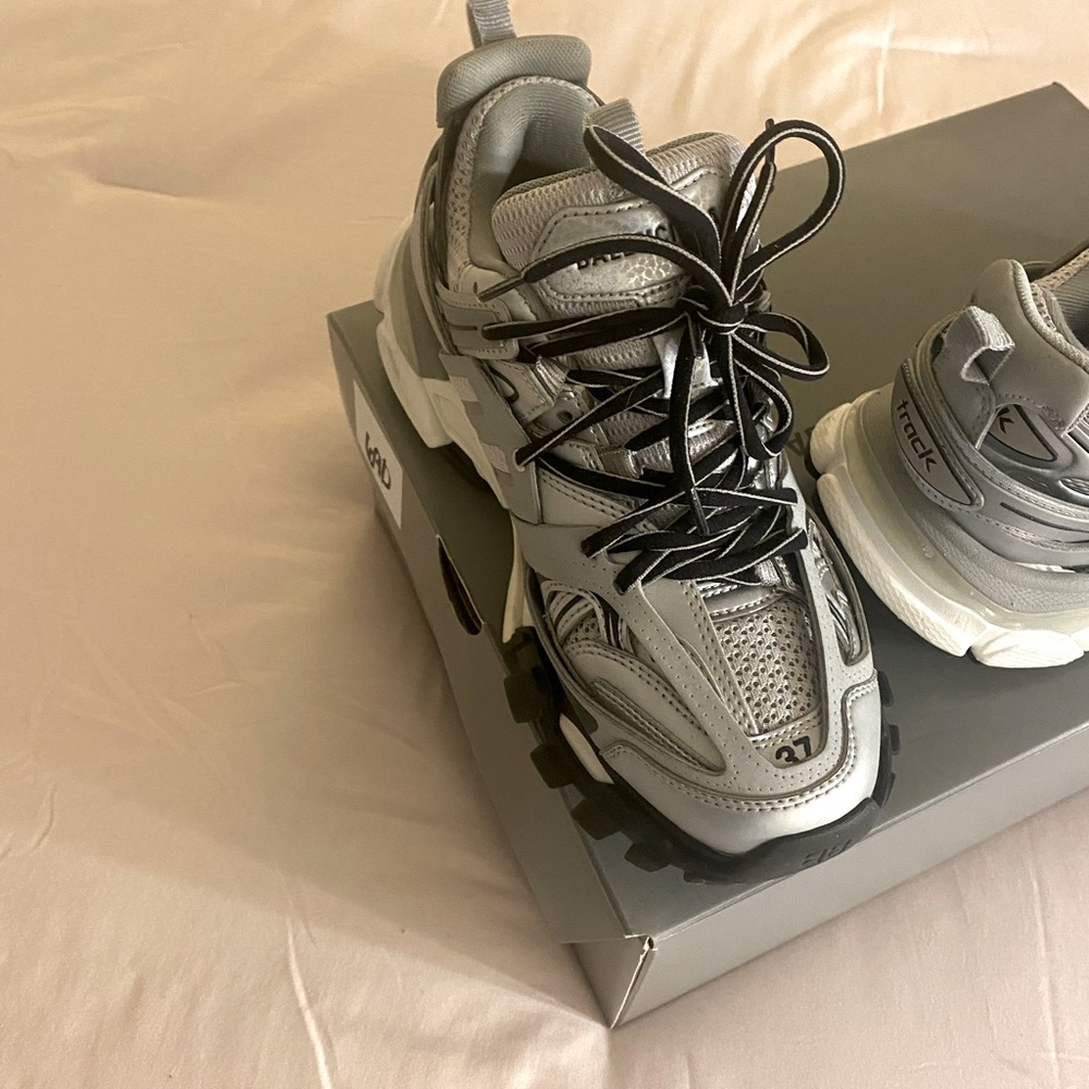 Balenciaga woman track sneakers